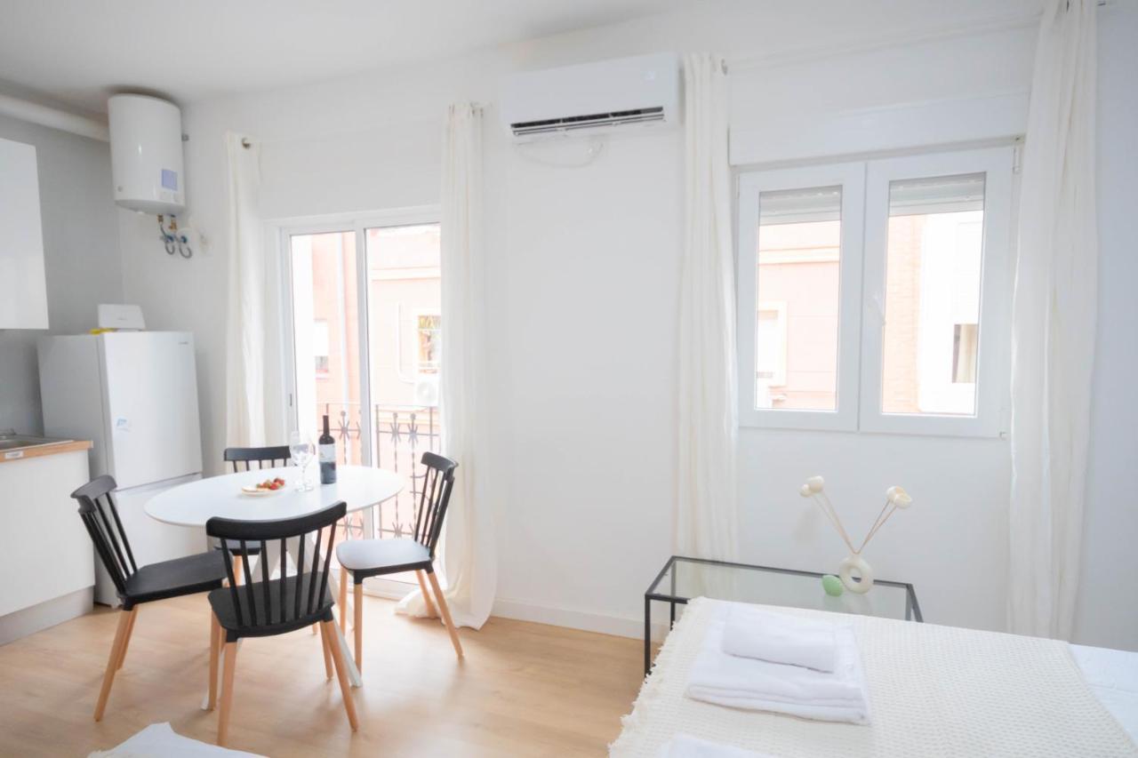 For You Rentals Encantador Y Unico Estudio Temporal En Tetuan Madrid Mlu1º1 Esterno foto