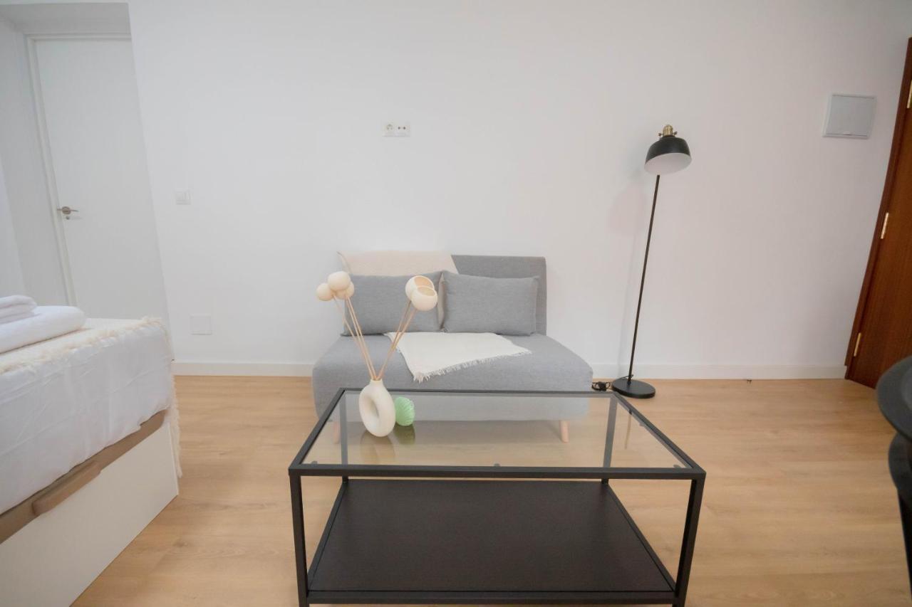For You Rentals Encantador Y Unico Estudio Temporal En Tetuan Madrid Mlu1º1 Esterno foto